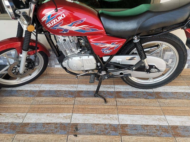 suzuki 150 se 2022 model 5