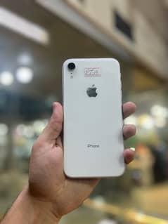 iphone XR 64 GB PTA Approved