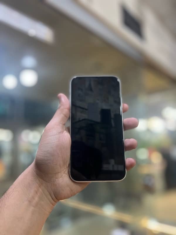 iphone XR 64 GB PTA Approved 8