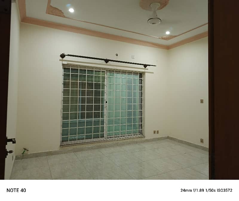 10 Marla House Upper Portion 3 Bed For Rent 14