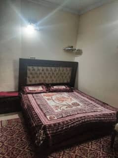 I want to sell bed set