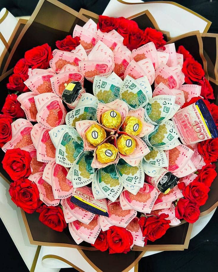 Flower | Currency Bouquet | Gift Boxes | Customize | Bouquet | Rose 0