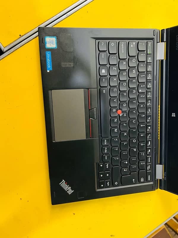 Yoga 260 i7 6th gen tuch and type for sale 3