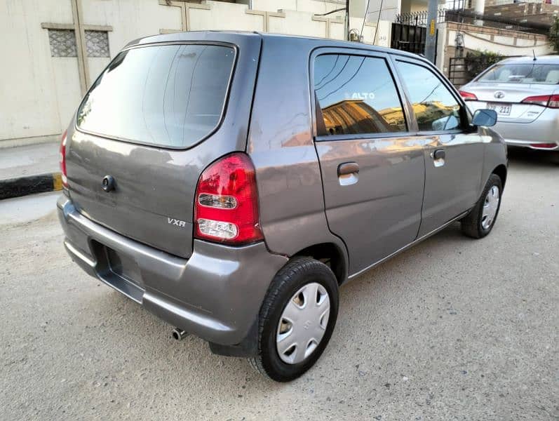 Suzuki Alto 2010 10