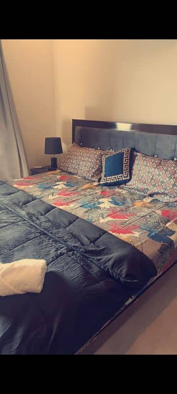 In mint condition King size double bed with mattress and side tables 6