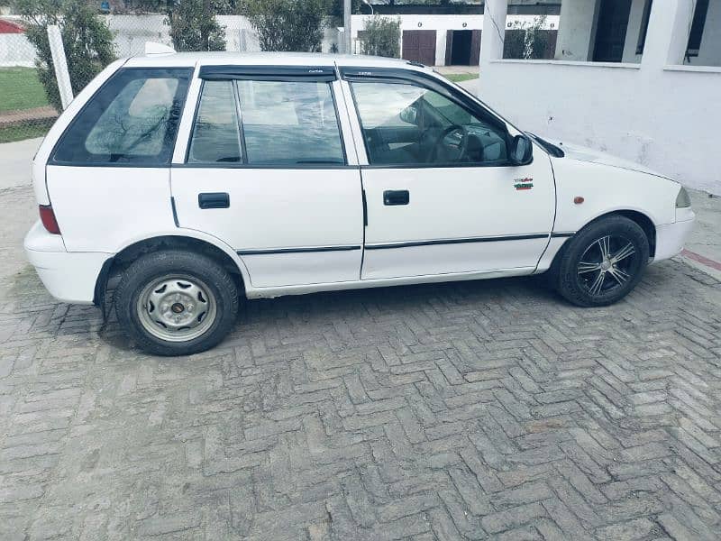 Suzuki Cultus 2006 0