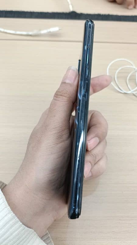 oppo f15 0