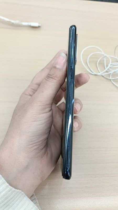 oppo f15 1