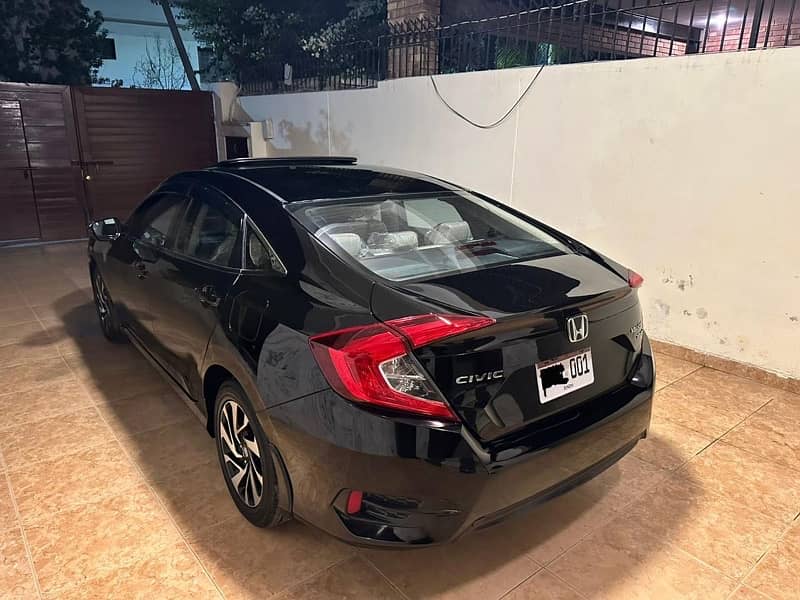 Honda Civic Oriel 2017 8