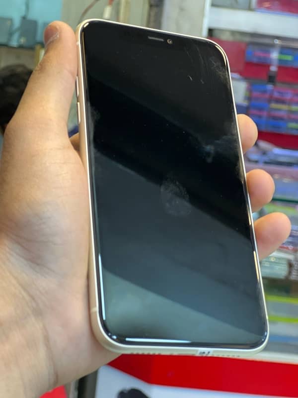 Urgent sale Iphone 11 64 gb Non pta jv Confition 10/9.9 1