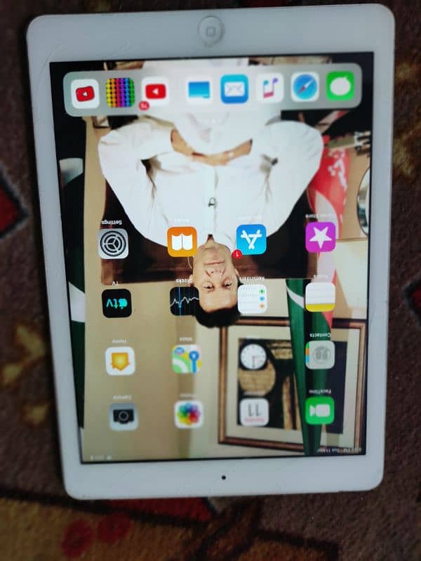 Ipad air. 1 model A1475 4