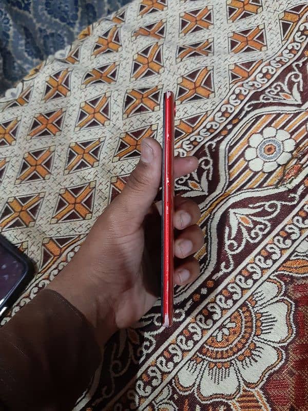 vivo y81 good condition only mobile all ok ha koi bhi masla nai ha 6