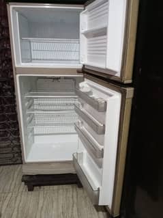 Dawlance refrigerator