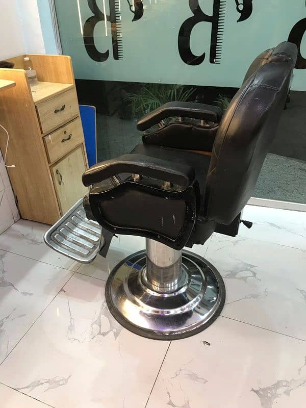 barber swing chair, Urgent sale 0