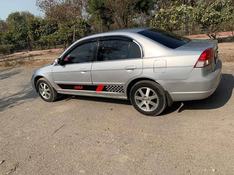 Honda Civic EXi 2004 1