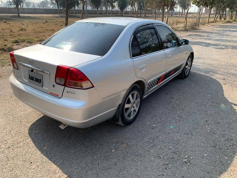 Honda Civic EXi 2004 17