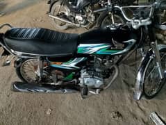 2023  model month 5 bilkul geniun bike he 03102062875