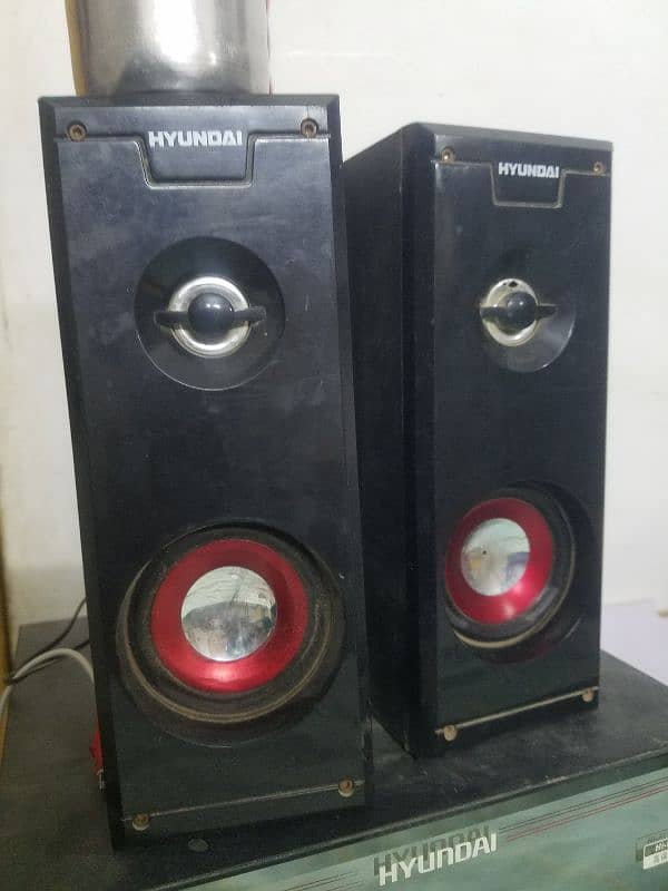 speaker Hyundai 3