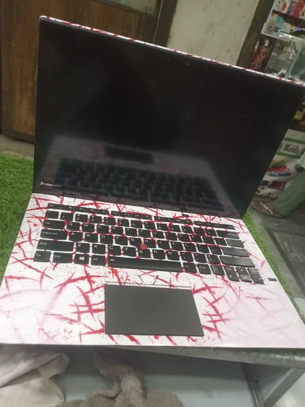 Lenovo x1  carbon  thinkpad 0