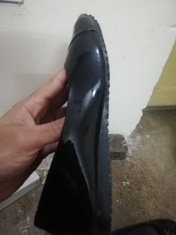 girls used shoes available look like new just few time use 6 numb 1