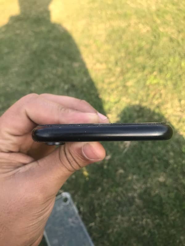 iphone xr jv total genuine 64 gb 4