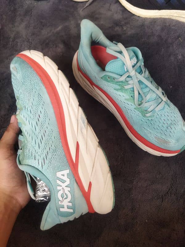 Hoka (Original Preloved shoes) 2