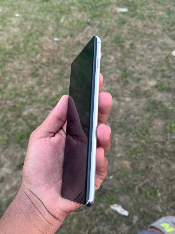 Samsung galaxy S10+ for sale 2