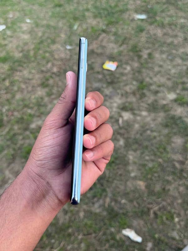 Samsung galaxy S10+ for sale 3