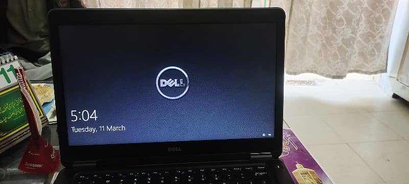 dell leptop i5 5th generation 0