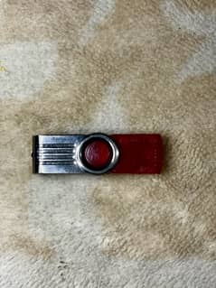 8 GB USB