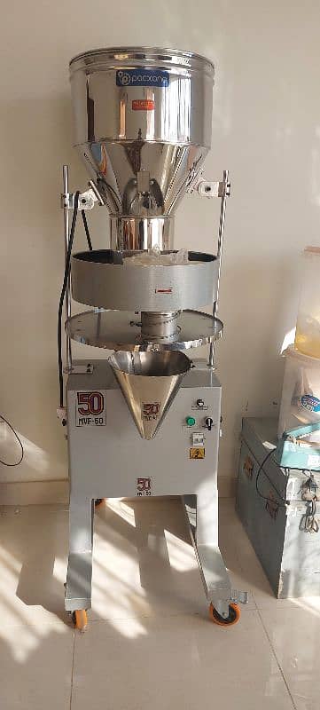 New packaging and filling machine. 2