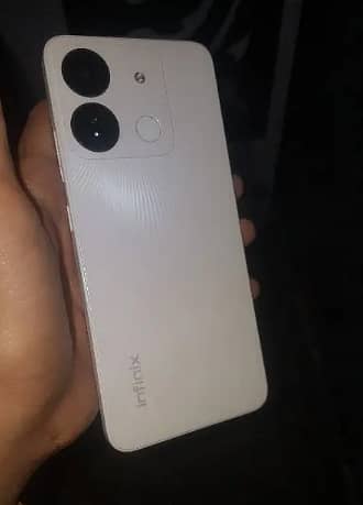 Infinix Smart 7 with box with charger 1