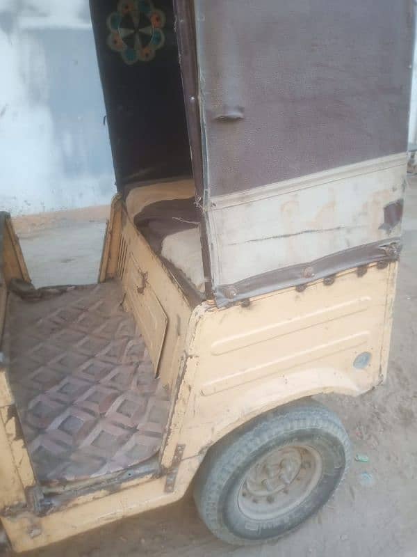 4 seater Ricksha, SAZGAR, Model 2014 13