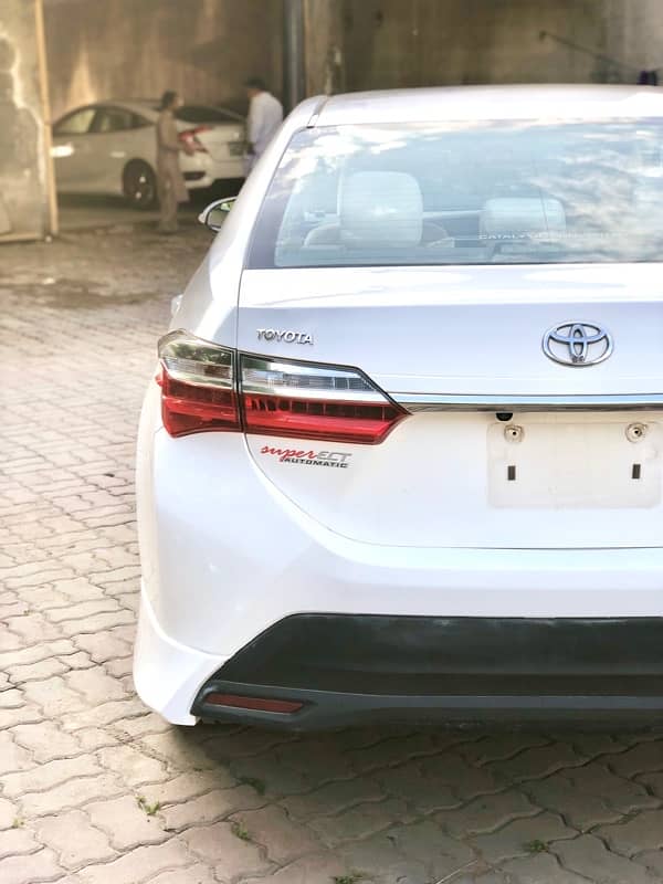 Toyota Corolla Altis 2018 1