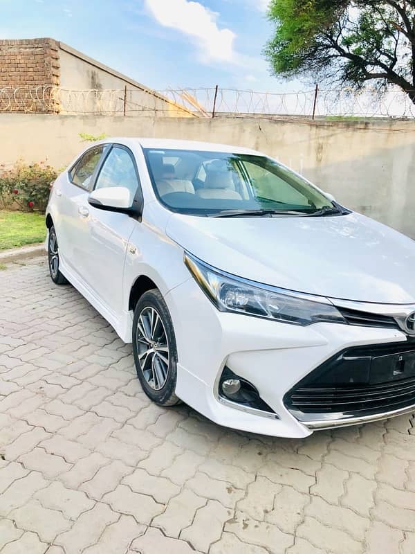 Toyota Corolla Altis 2018 11