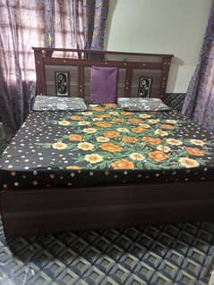 KING SIZE BED WITH SPRING MATTRESS