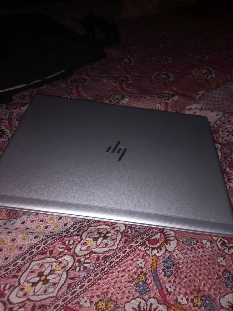 HP ELITEBOOK 840 G6 1