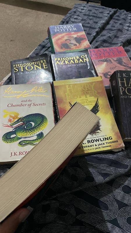 PREMIUM HARRY POTTER BOOK SET (RARE) 3