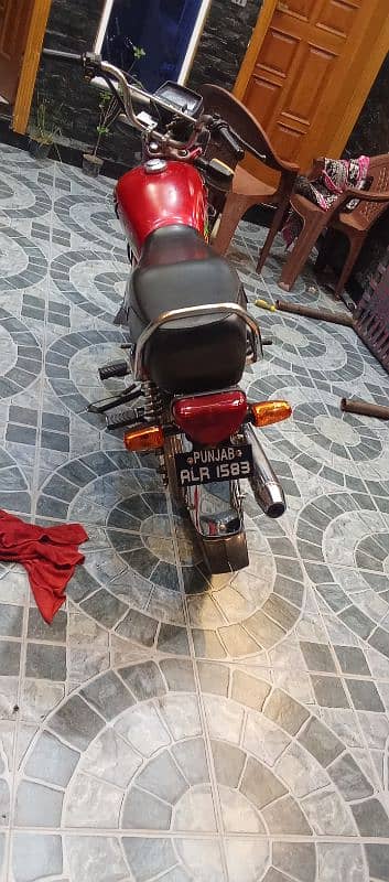 road Prince 2022 model good condition 1