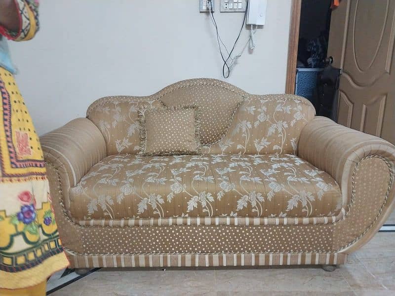 2 Peice sofa set 3