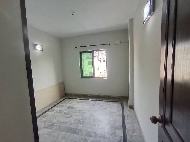 7 Marla 2th Floor for Sale In Rehman Gardens 11