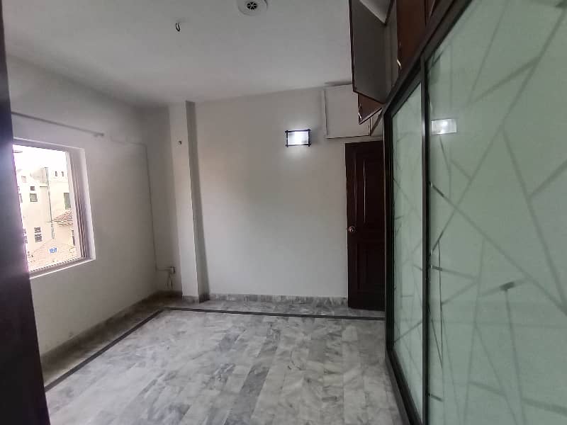 7 Marla 2th Floor for Sale In Rehman Gardens 13