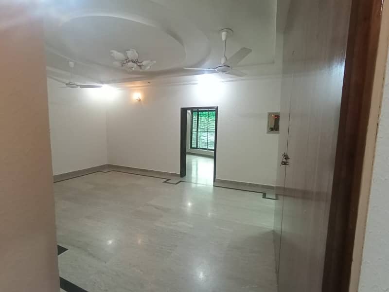 10 MARLA UPPER PORTION FOR SUI GAS HOUSING SOCIETY NEAR MASJID MARKET PARK 6