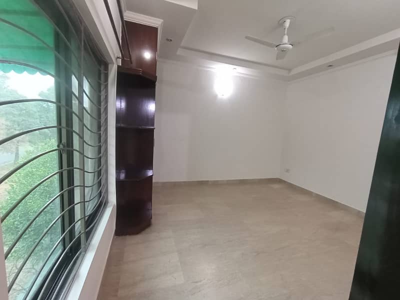 10 MARLA UPPER PORTION FOR SUI GAS HOUSING SOCIETY NEAR MASJID MARKET PARK 10