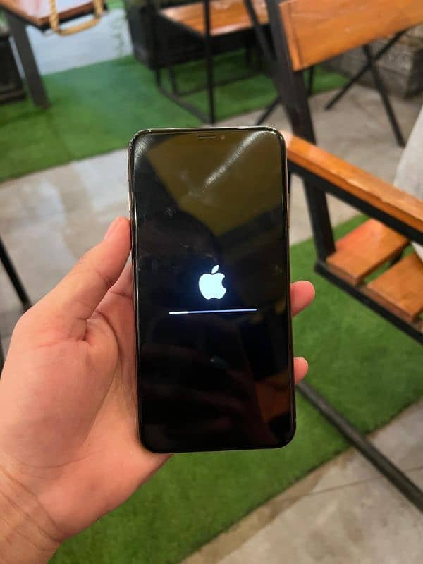 iPhone XS Max 64gb 3