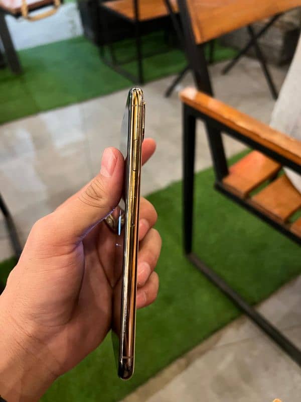 iPhone XS Max 64gb 6