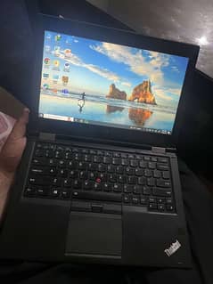 lenovo thinkpad Yoga 260 touch and 360 with pen