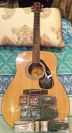 Yamaha F-310 Indonesian Acoustic Guitar