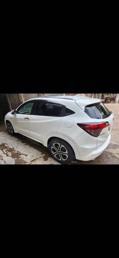 Honda Vezel 2015