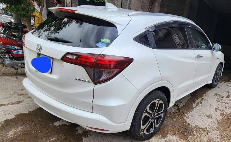 Honda Vezel 2015 3